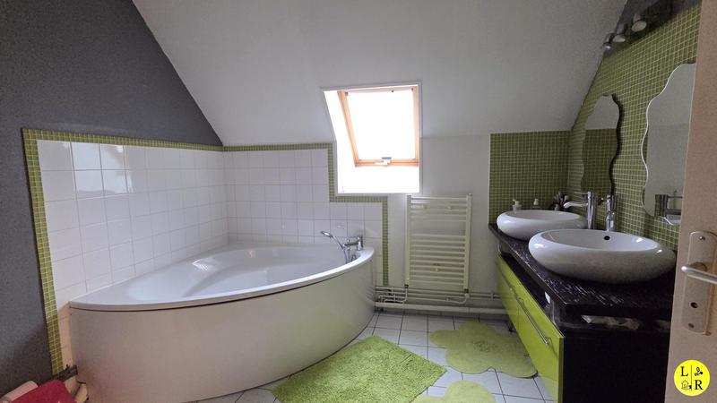 Maison - 118 m² - 5 pièces