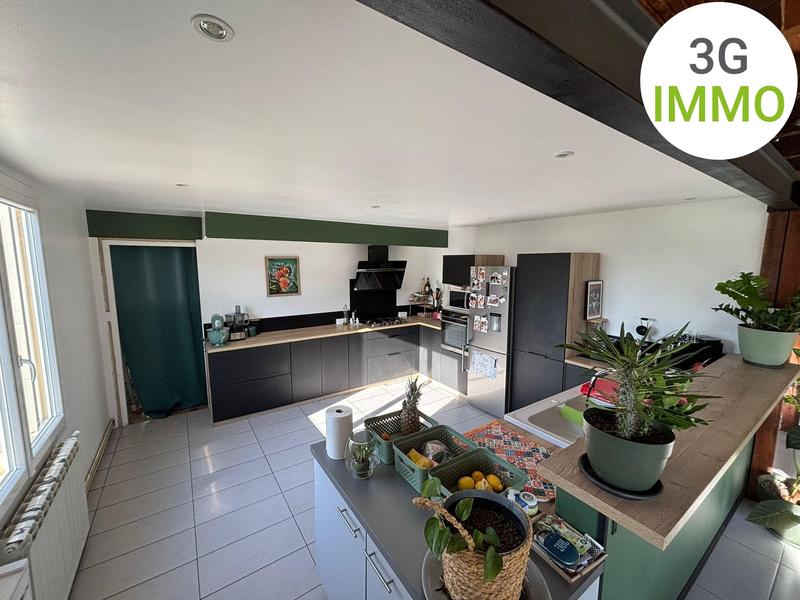 Appartement - 198 m² - 5 pièces