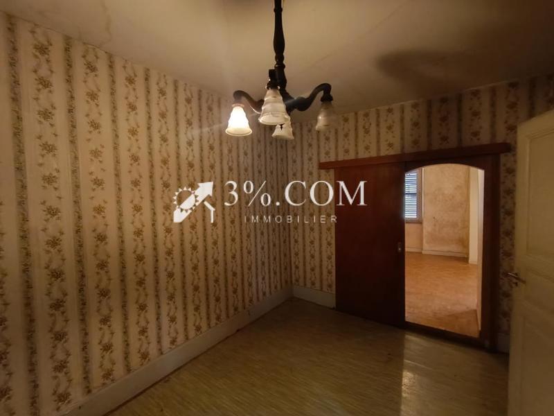 Maison - 153 m² - 8 pièces