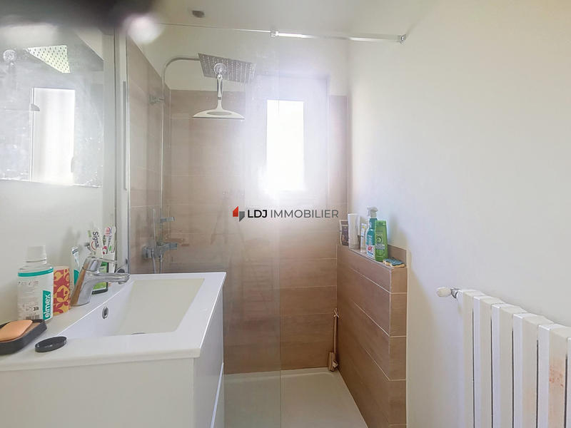 Villa - 105 m² - 5 pièces