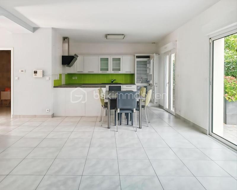 Maison - 123 m² - 6 pièces