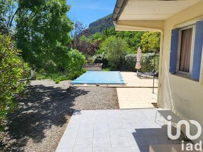 Maison - 97 m² - 4 pièces