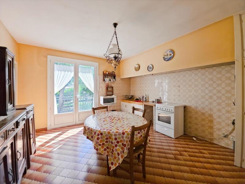 Maison - 166 m² - 5 pièces