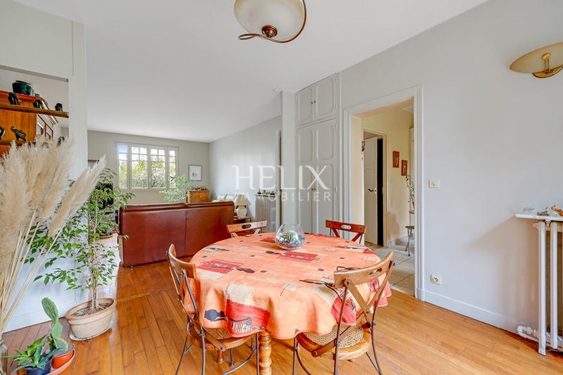 Maison - 135 m² - 6 pièces