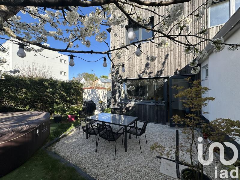 Maison - 153 m² - 6 pièces