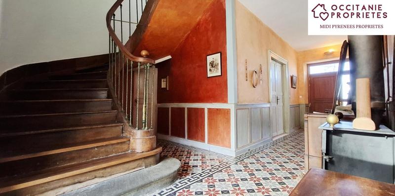 Château - 288 m² - 9 pièces