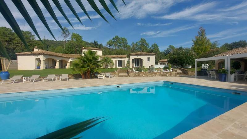 Villa - 187 m² - 5 pièces