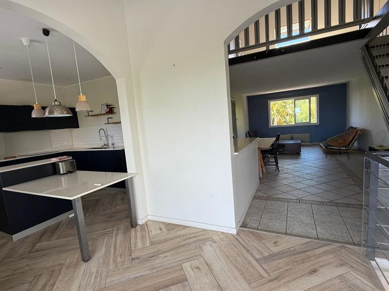 Villa - 170 m² - 6 pièces