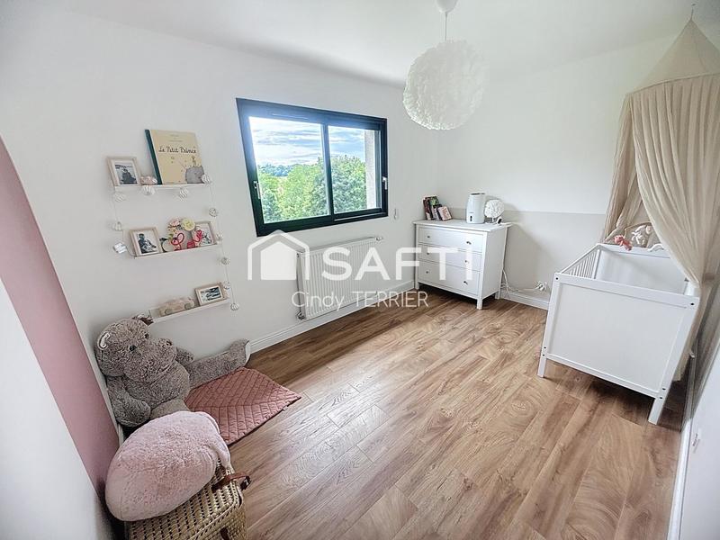 Maison - 148 m² - 6 pièces