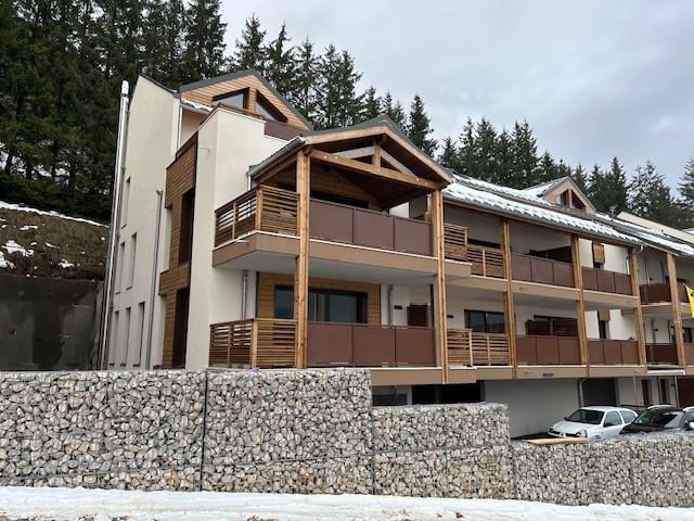 Appartement - 98 m² - 4 pièces