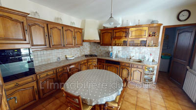 Maison - 145 m² - 5 pièces