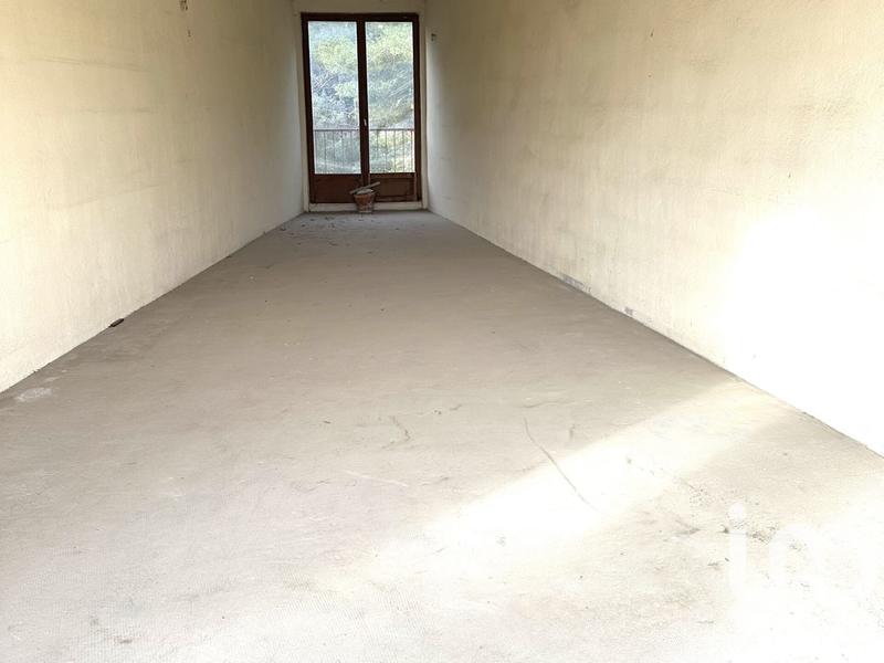 Appartement - 75 m² - 4 pièces