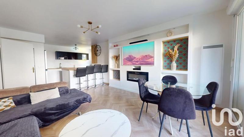 Appartement - 90 m² - 4 pièces