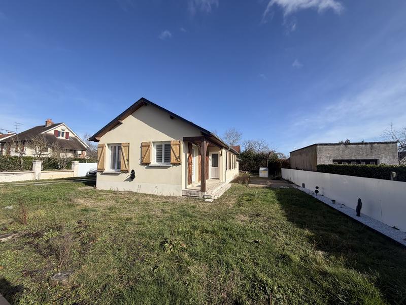 Maison - 82 m² - 4 pièces