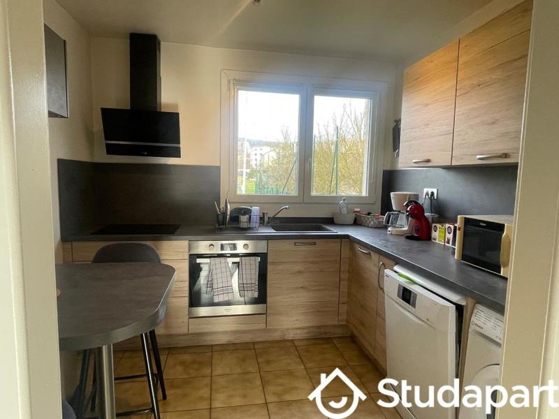 Chambre - 9 m² - 1 pièce