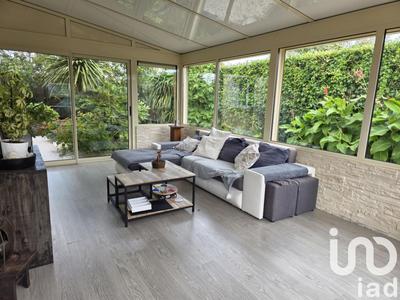 Maison - 181 m² - 8 pièces