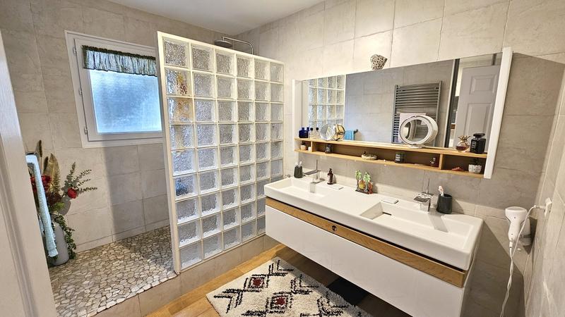 Villa - 155 m² - 5 pièces