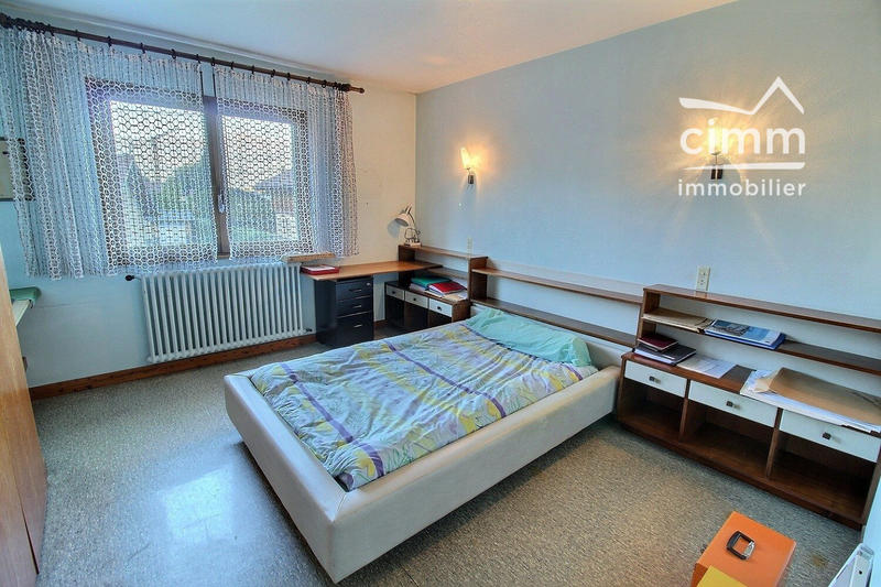 Maison ancienne - 195 m² - 5 pièces