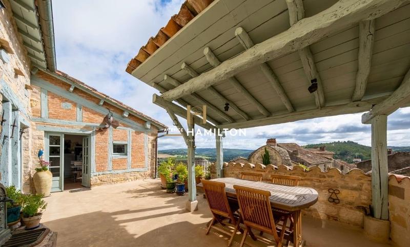 Maison - 133 m² - 5 pièces