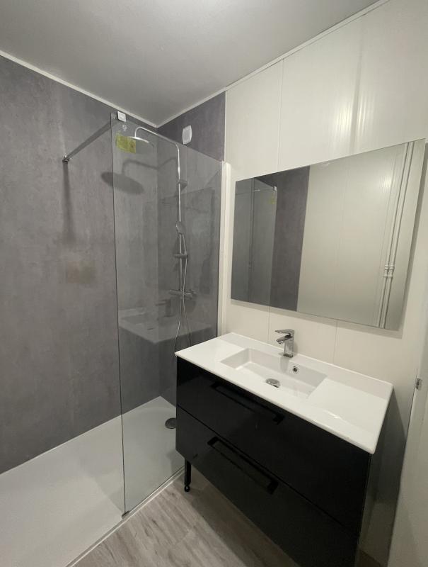 Appartement ancien - 70 m² - 3 pièces