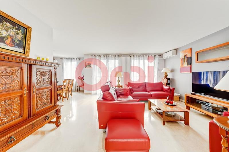 Appartement - 106 m² - 4 pièces