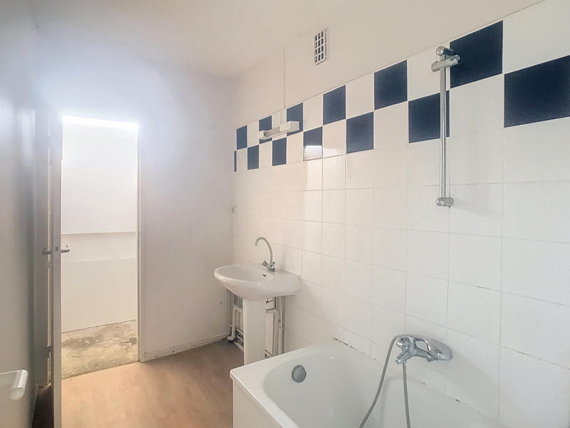 Appartement - 83 m² - 5 pièces