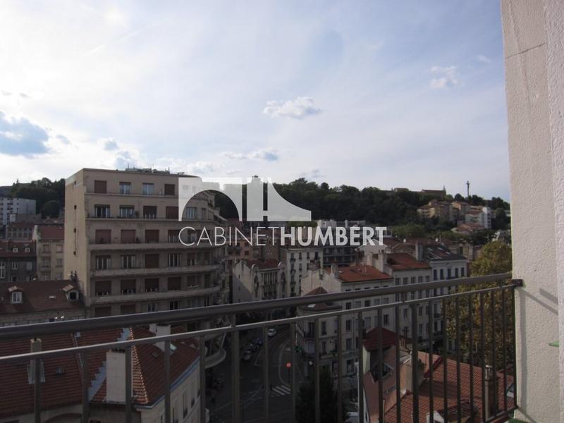 Appartement - 77 m² - 3 pièces