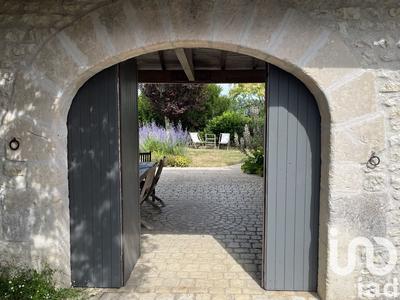 Maison - 292 m² - 10 pièces