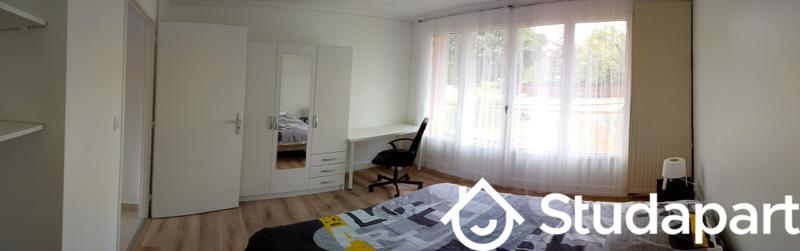 Chambre - 11 m² - 1 pièce