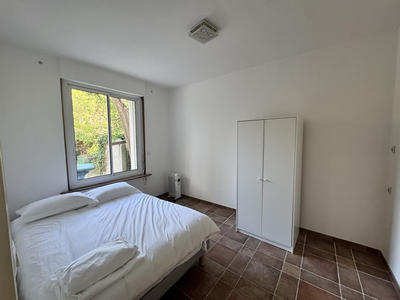 Maison - 185 m² - 10 pièces