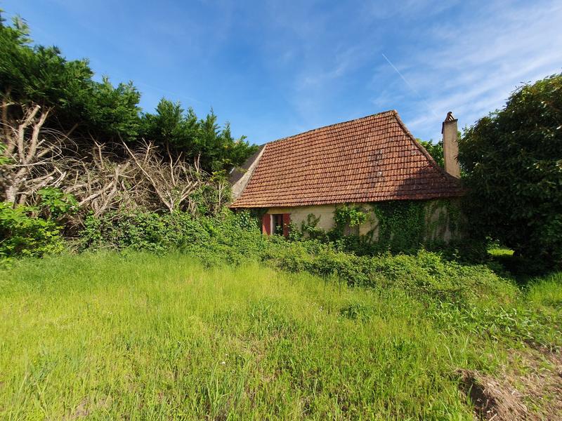 Maison traditionnelle - 485 m² - 22 pièces