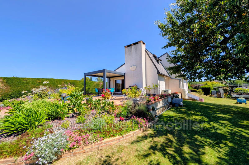 Pavillon - 121 m² - 6 pièces