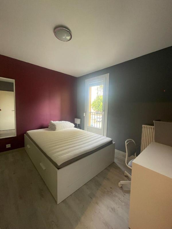 Appartement - 94 m² - 5 pièces