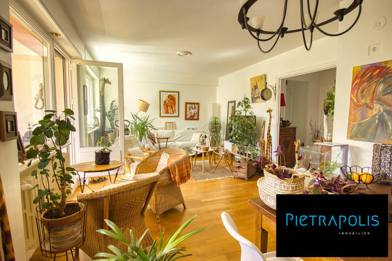 Appartement - 85 m² - 4 pièces