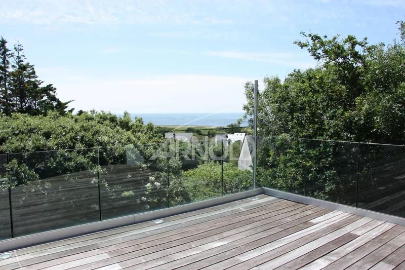 Maison - 222 m² - 11 pièces