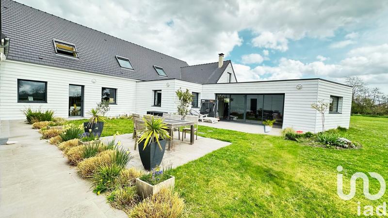 Maison - 437 m² - 5 pièces