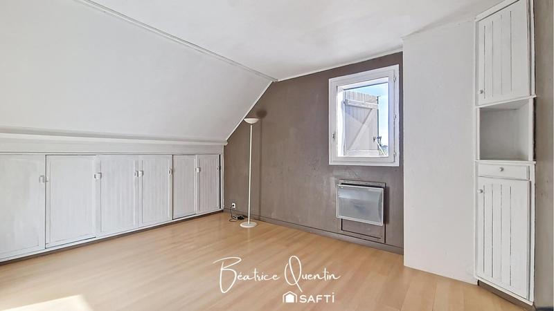 Maison - 156 m² - 7 pièces