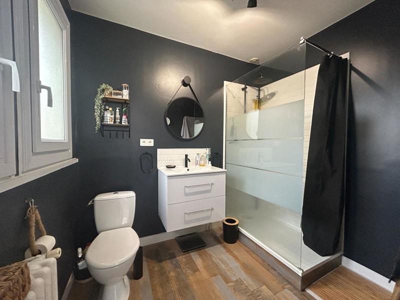 Maison - 226 m² - 9 pièces