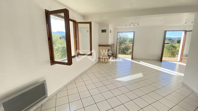 Maison - 145 m² - 5 pièces