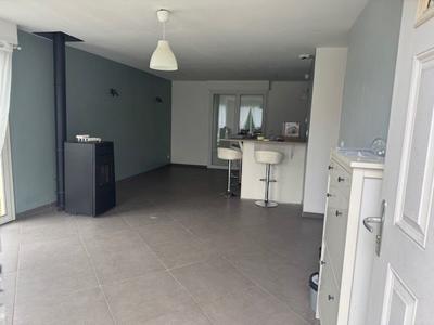 Maison - 75 m² - 4 pièces