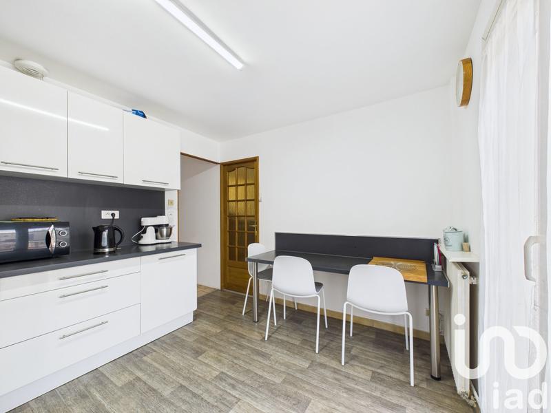 Maison - 99 m² - 4 pièces