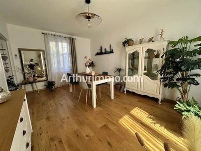 Maison - 147 m² - 6 pièces