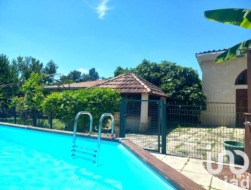 Maison - 161 m² - 8 pièces