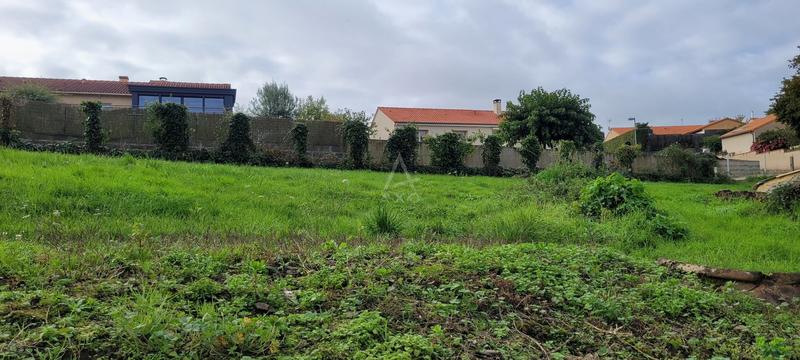 Terrain constructible - 500 m²