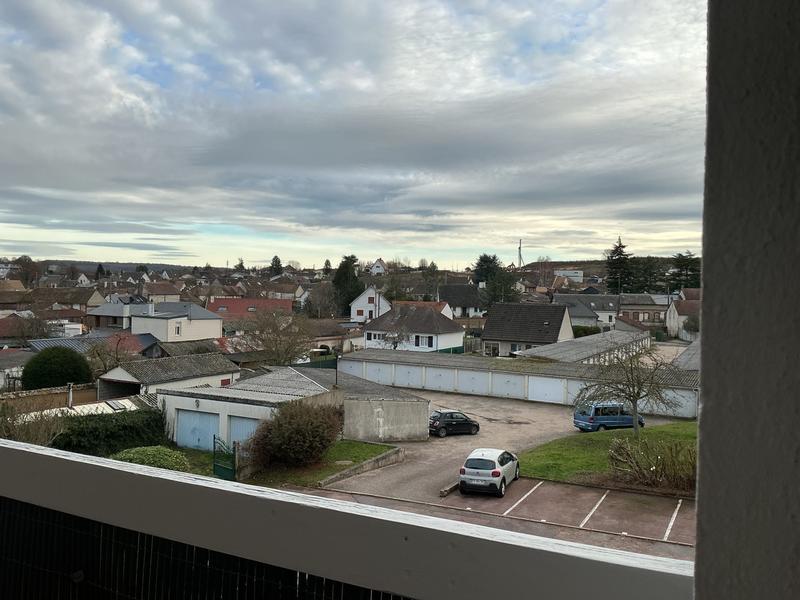 Appartement - 76 m² - 4 pièces