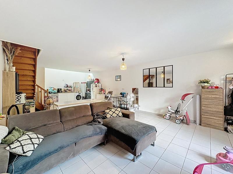 Appartement - 75 m² - 3 pièces