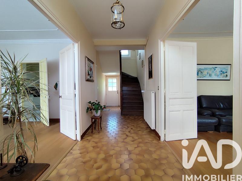 Maison - 157 m² - 7 pièces