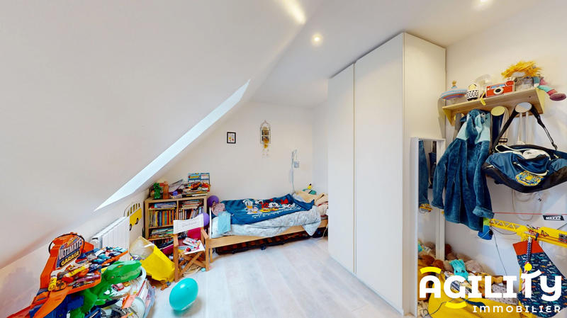 Maison - 115 m² - 4 pièces