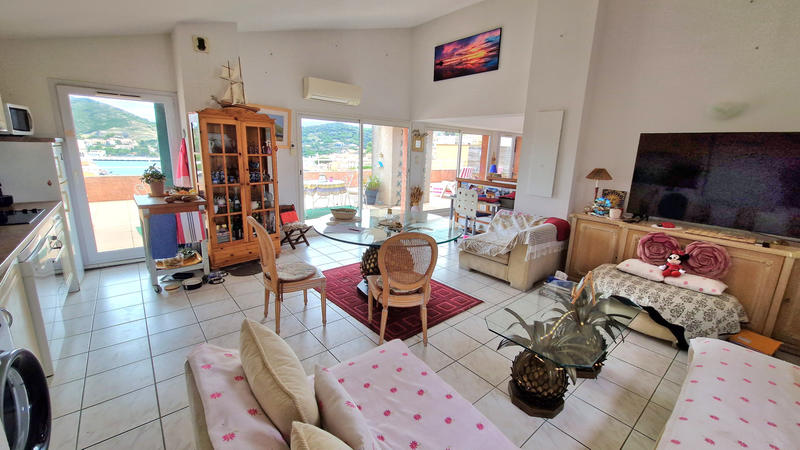 Appartement - 75 m² - 3 pièces