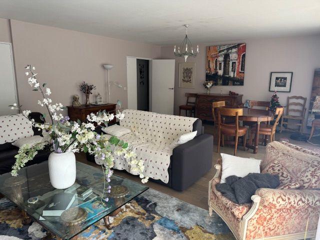 Appartement - 119 m² - 5 pièces